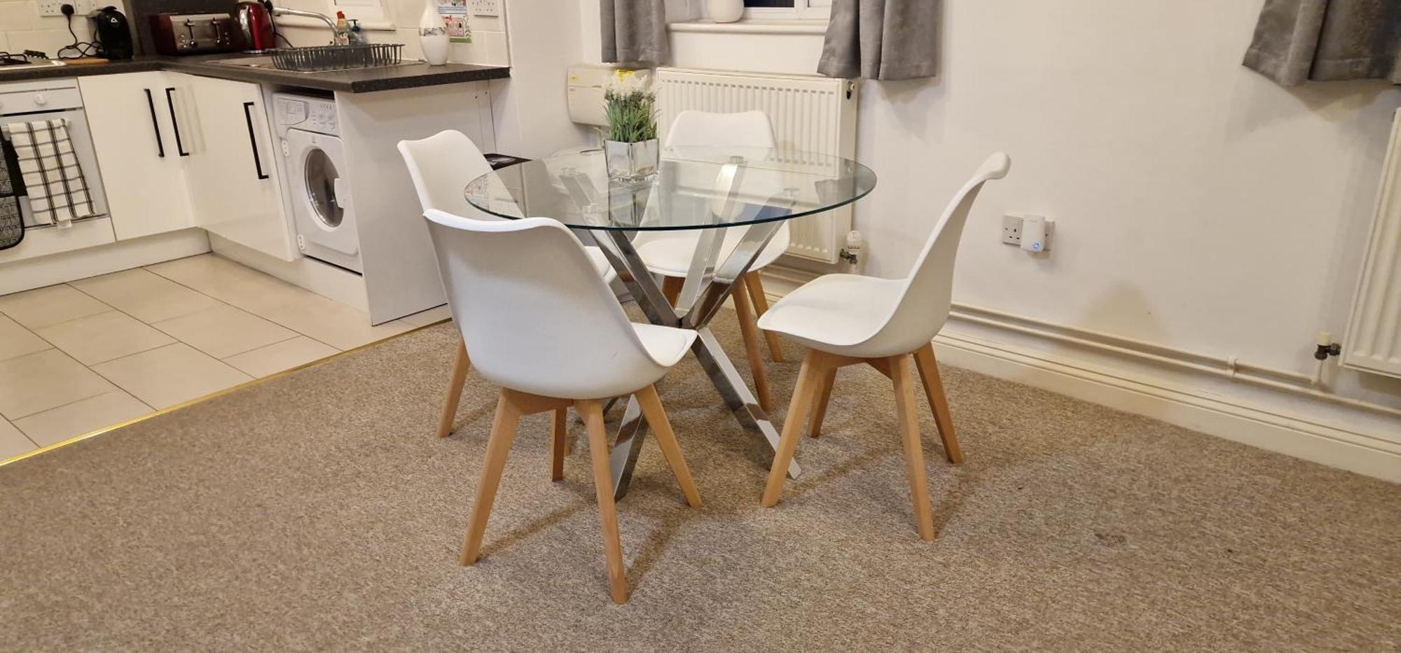 Elegant Serviced With Parking In *